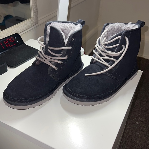 Pretty good condition only worn a few times - Picture 1 of 6